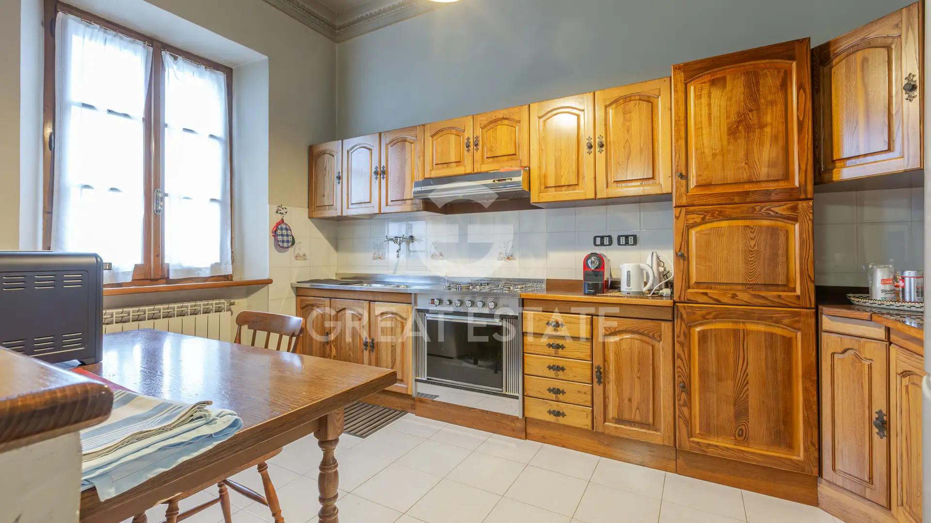 Flat 381m² in Italy, Siena. Priced at 280000€ rent photo-11