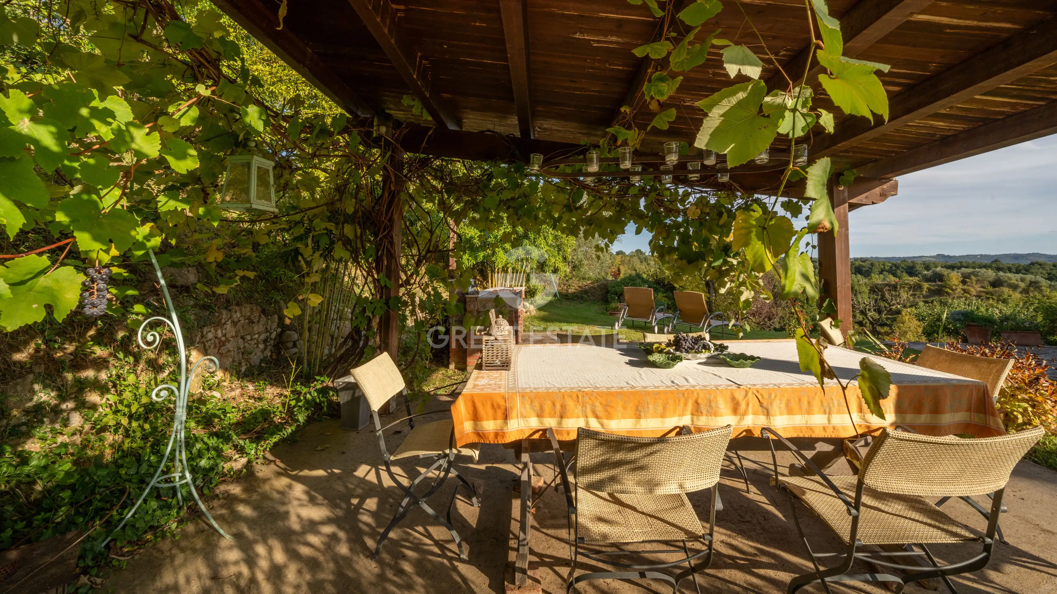 House 478m² in Italy, Perugia. Priced at 1700000€ rent photo-15