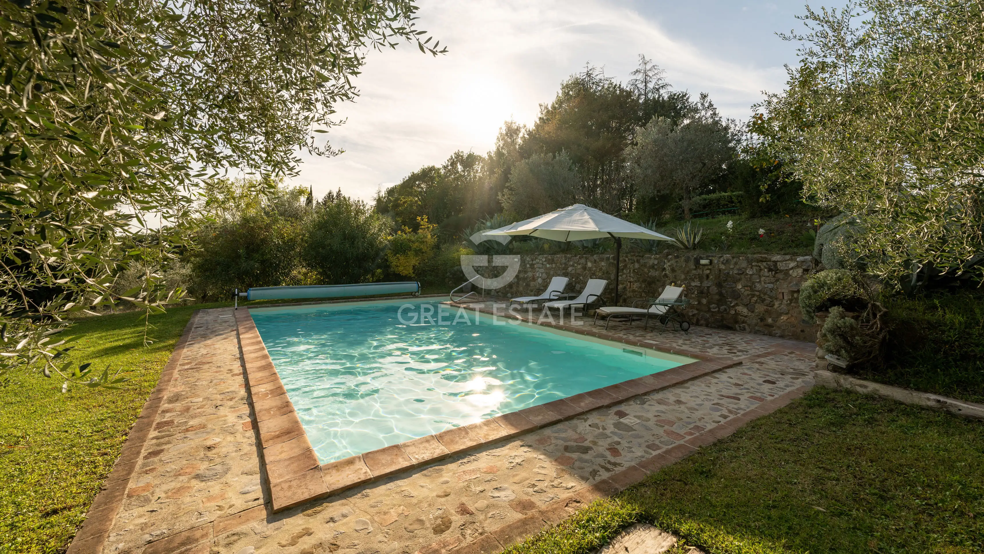 House 478m² in Italy, Perugia. Priced at 1700000€ rent photo-13