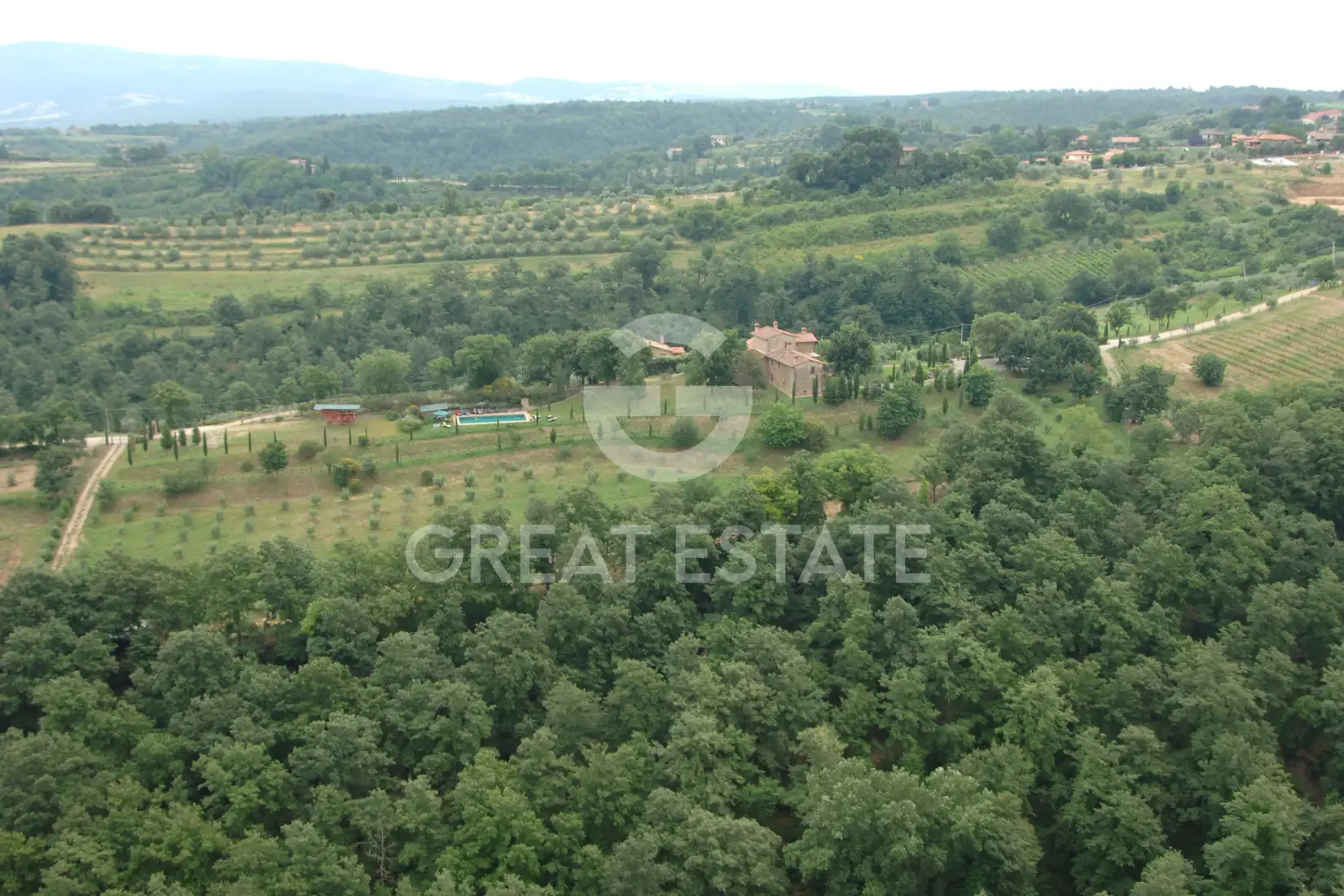 House 605m² in Italy, Perugia. Priced at 2300000€ rent photo-8