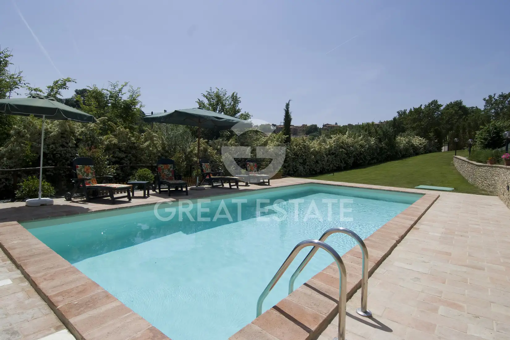 House 605m² in Italy, Perugia. Priced at 2300000€ rent photo-11