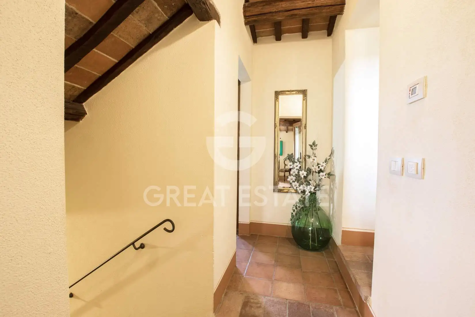 House 190m² in Italy, Arezzo. Priced at 530000€ rent photo-15