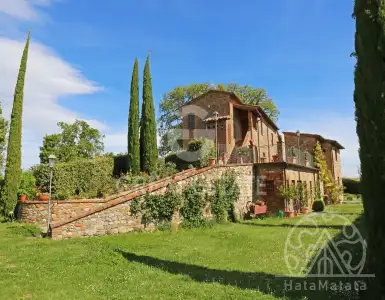 Buy in Italy for 1150000€