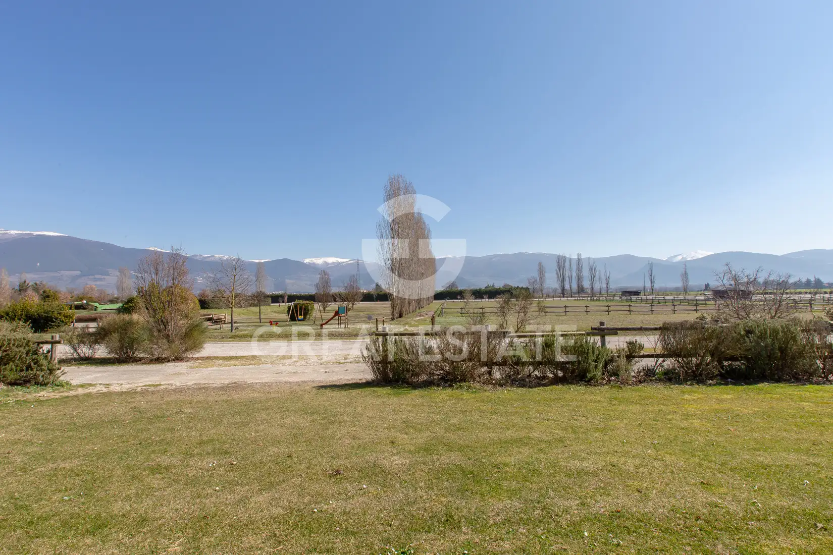 Hotels 3491m² in Italy, Perugia. Priced at 5000000€ rent photo-13