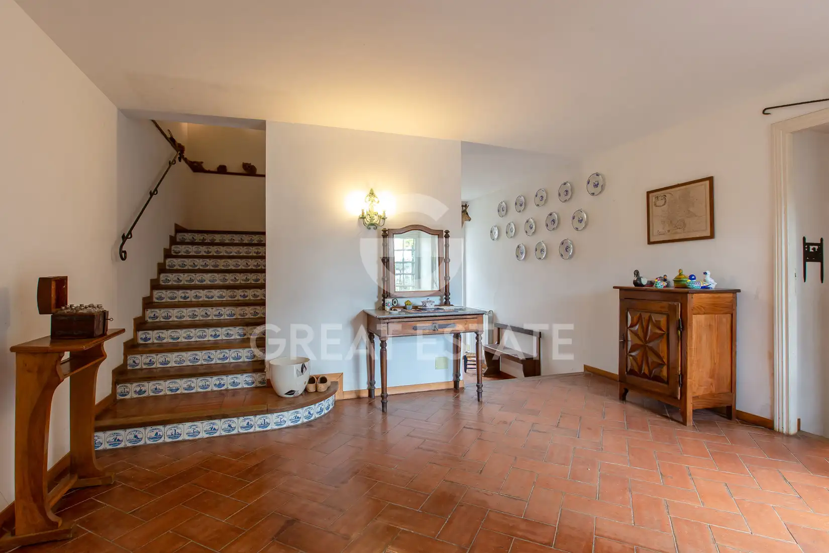 House 828m² in Italy, Terney. Priced at 1100000€ rent photo-12