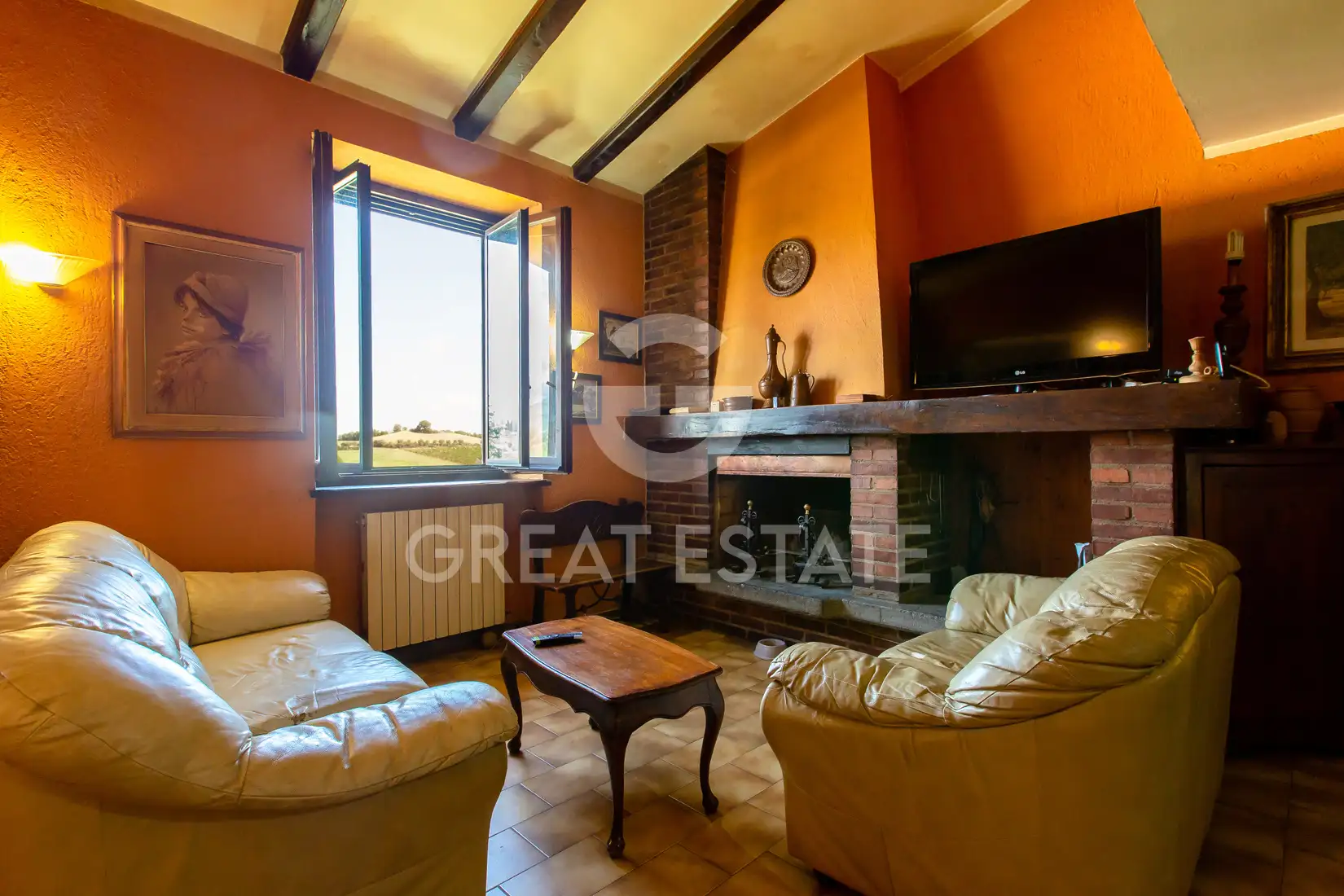 House 662m² in Italy, Siena. Priced at 630000€ rent photo-15