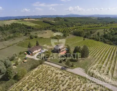 Buy in Italy for 630000€