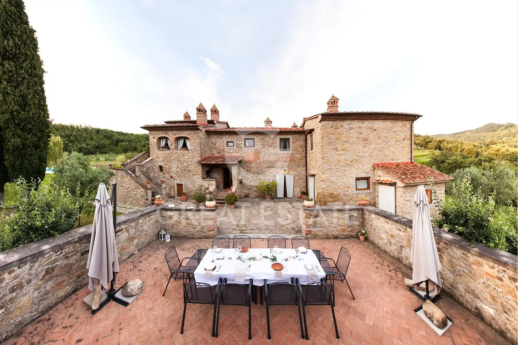 House 510m² in Italy, Arezzo. Priced at 2700000€ rent photo-6
