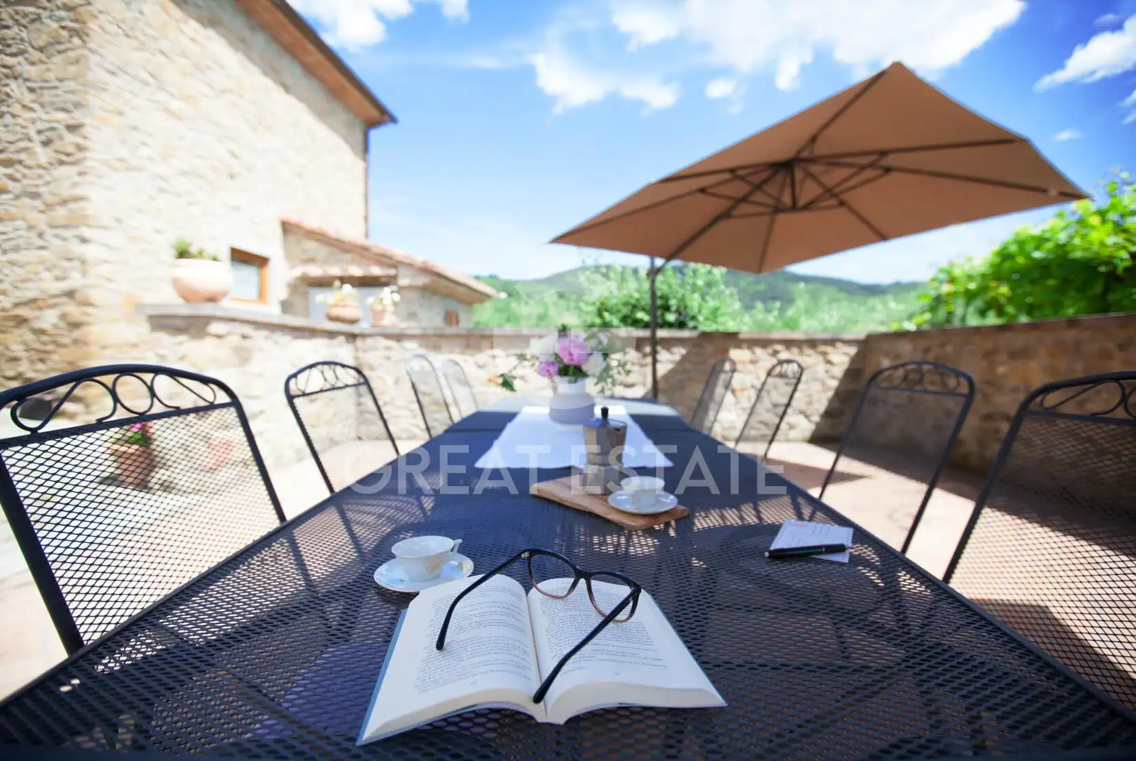 House 510m² in Italy, Arezzo. Priced at 2700000€ rent photo-7