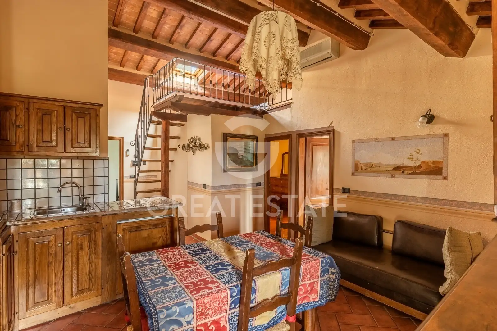 House 2389m² in Italy, Perugia. Priced at 1950000€ rent photo-5