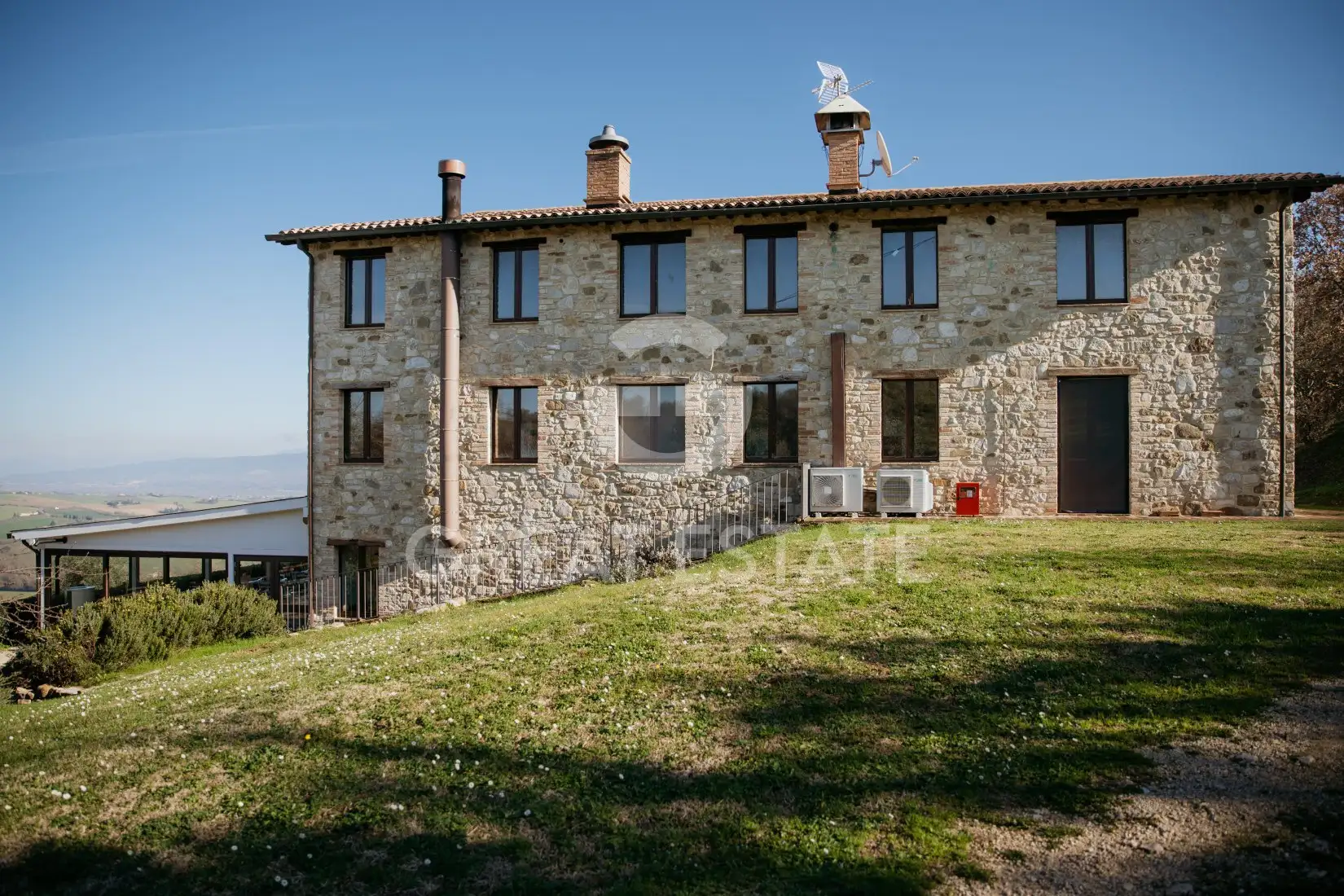 House 815m² in Italy, Terney. Priced at 945000€ rent photo-11