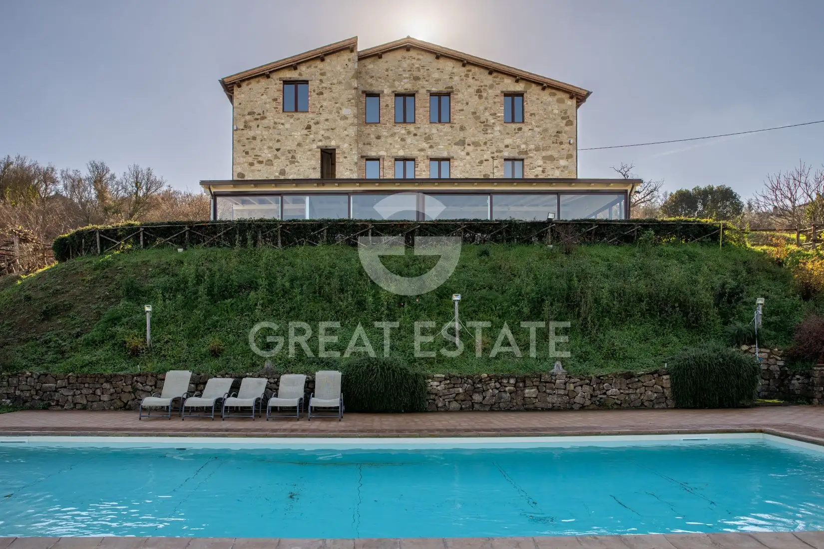 House 815m² in Italy, Terney. Priced at 945000€ rent photo-6