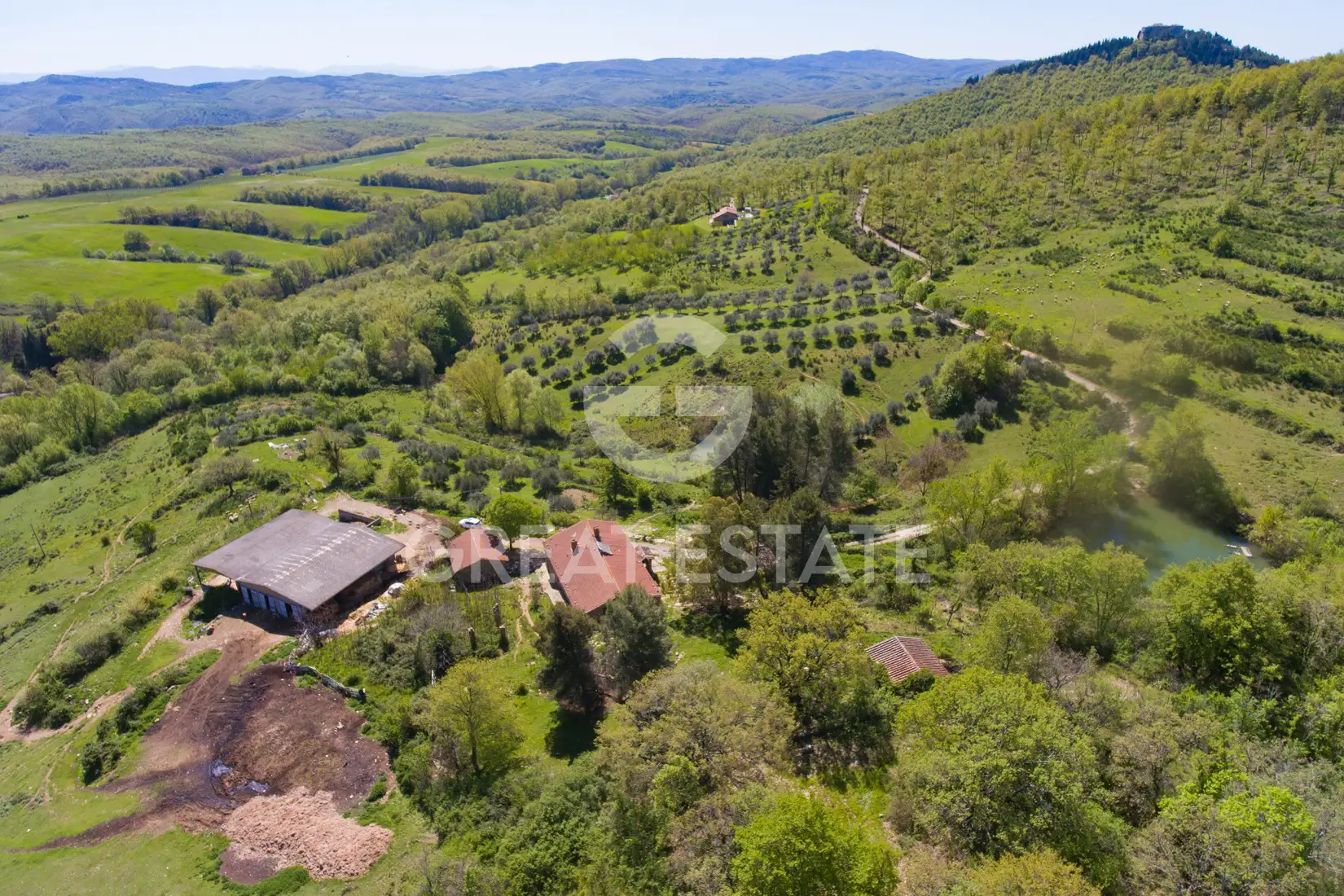 House 966m² in Italy, Terney. Priced at 890000€ rent photo-14
