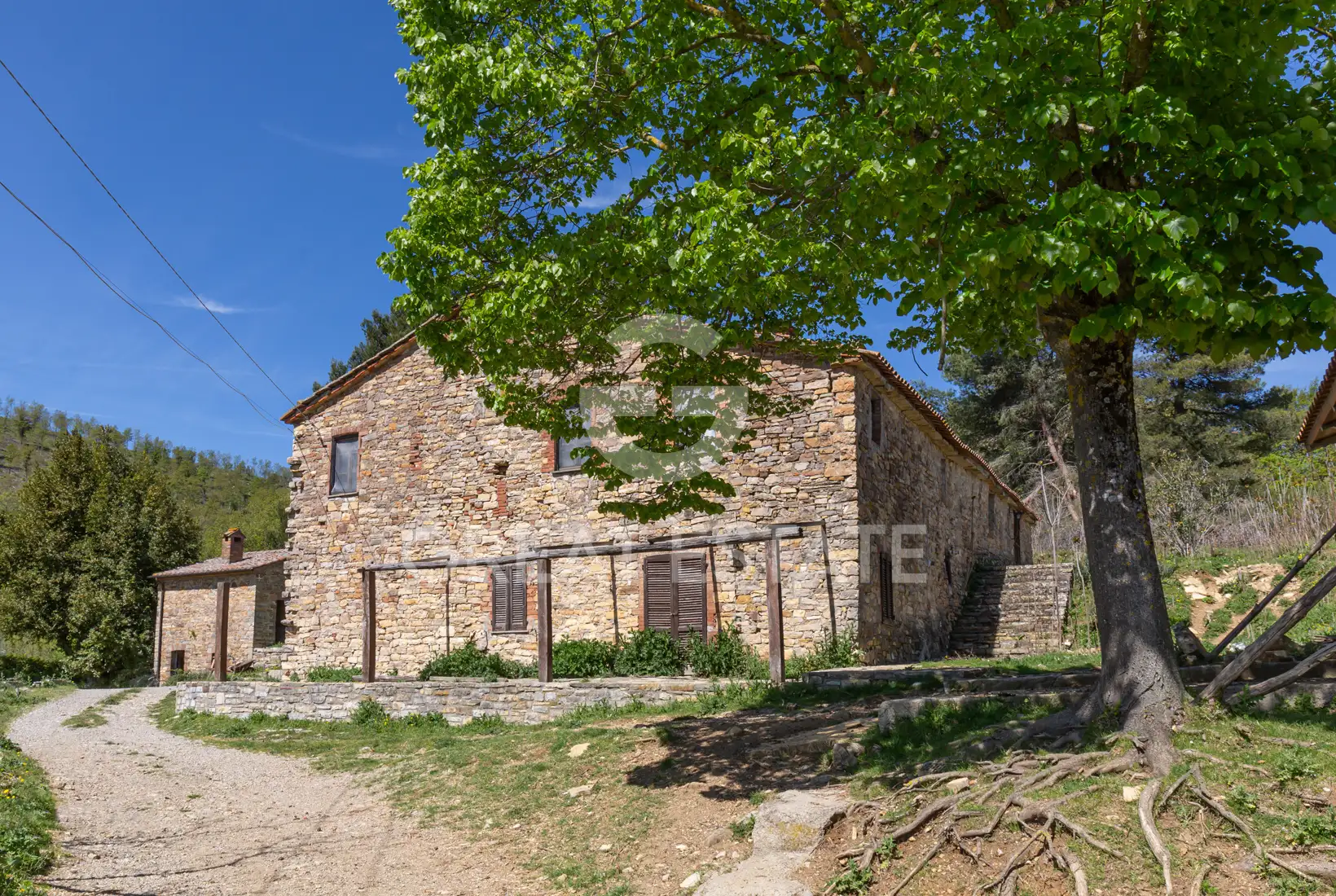 House 966m² in Italy, Terney. Priced at 890000€ rent photo-15