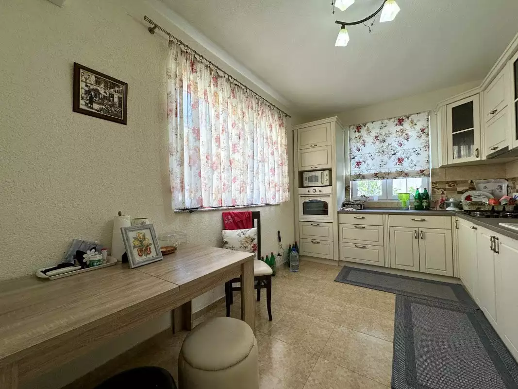 House 220m² in Montenegro, Bar. Priced at 250000€ rent photo-11