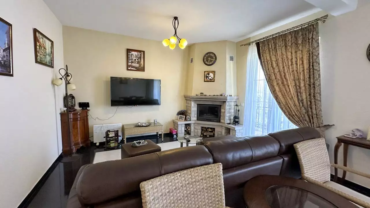 House 220m² in Montenegro, Bar. Priced at 250000€ rent photo-16