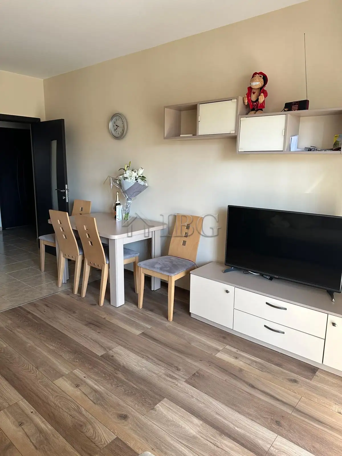 Flat 77m² in Bulgaria, Ravda. Priced at 95000€ rent photo-6