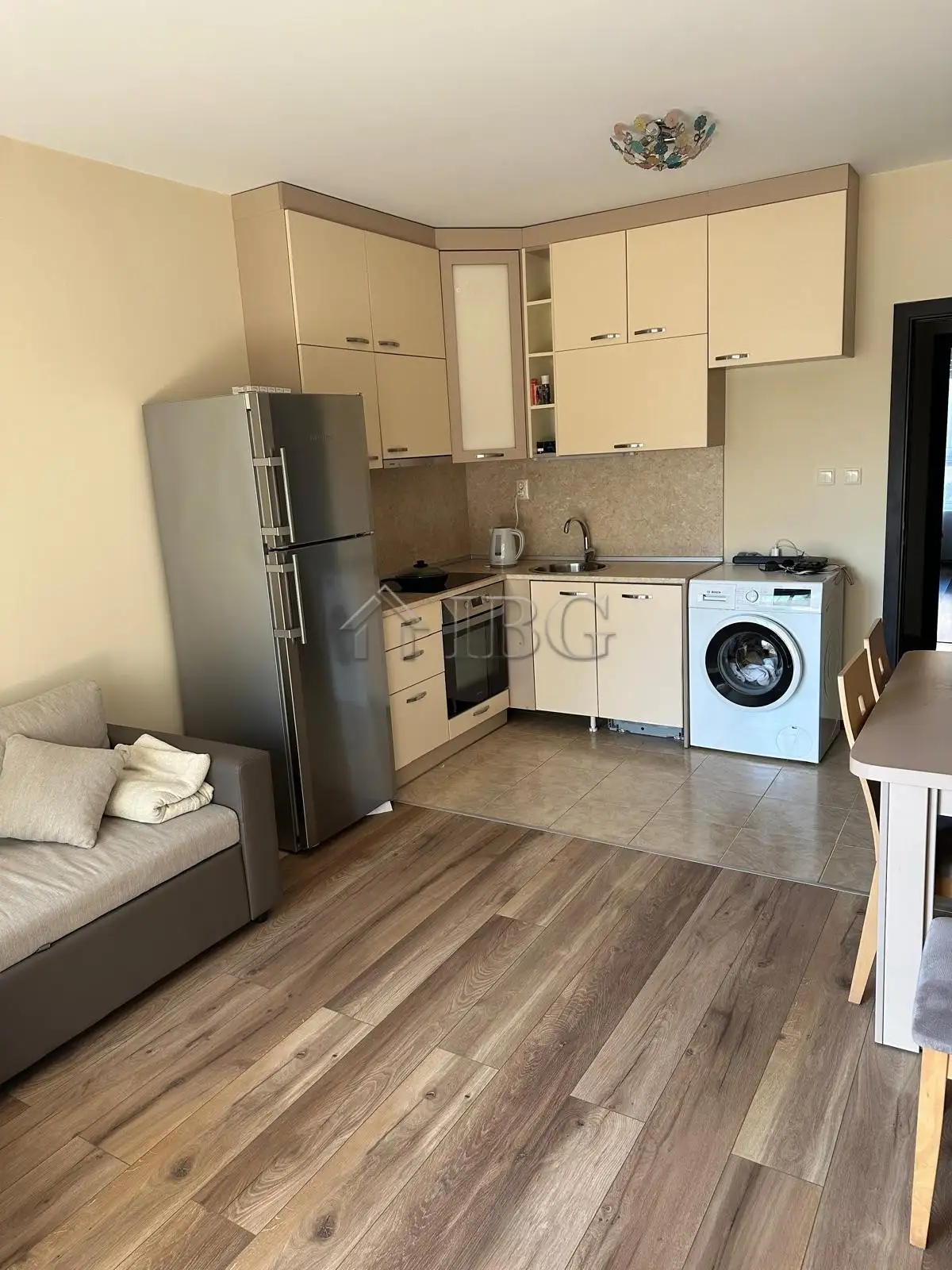 Flat 77m² in Bulgaria, Ravda. Priced at 95000€ rent photo-7