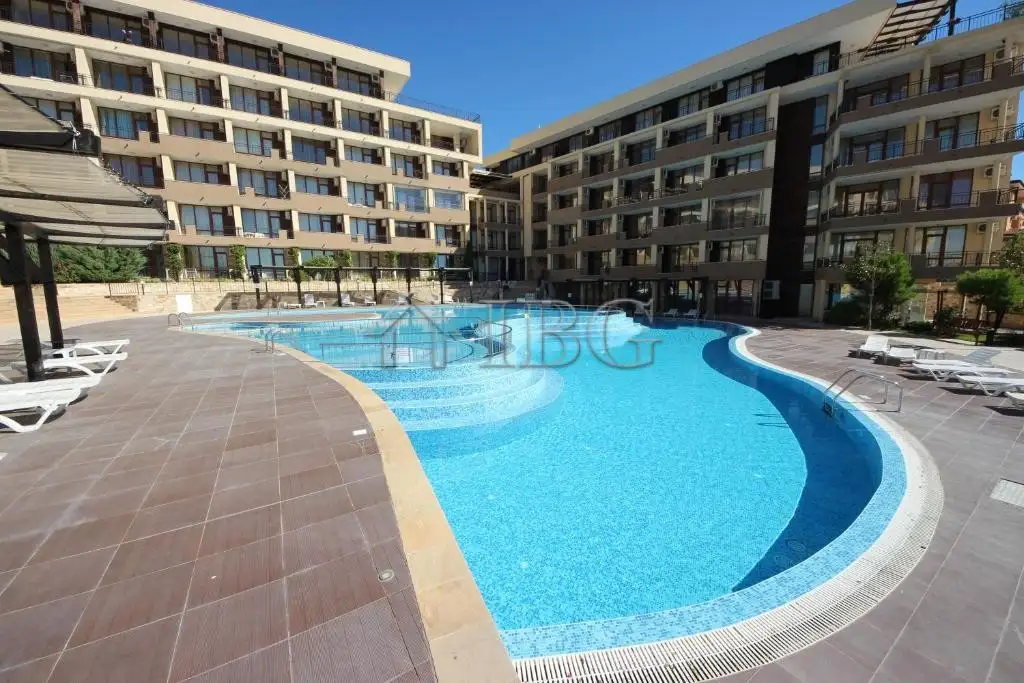 Flat 95m² in Bulgaria, Sveti Vlas. Priced at 143000€ rent photo-2
