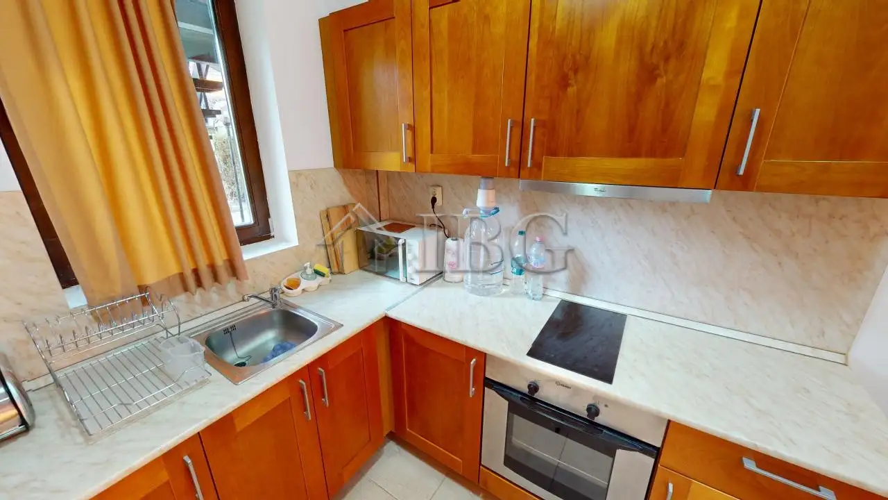 Flat 67m² in Bulgaria, Kosharitsa. Priced at 67000€ rent photo-6