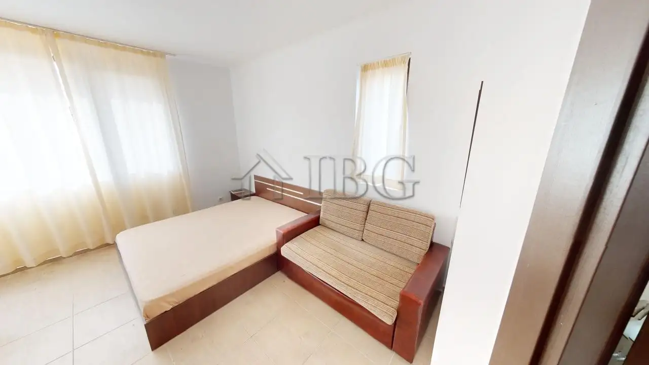 Flat 67m² in Bulgaria, Kosharitsa. Priced at 67000€ rent photo-13