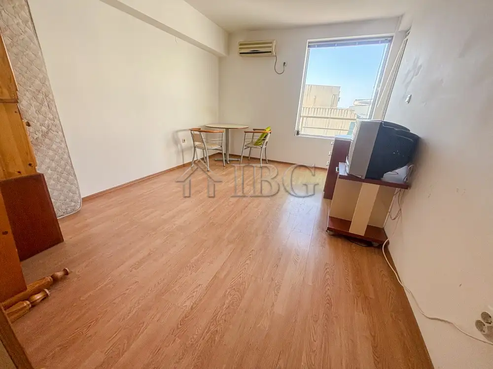 Flat 73m² in Bulgaria, Sunny Beach. Priced at 62000€ rent photo-12
