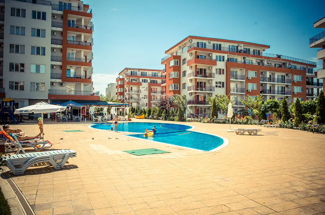 Flat 74m² in Bulgaria, Sveti Vlas. Priced at 98000€ rent photo-18