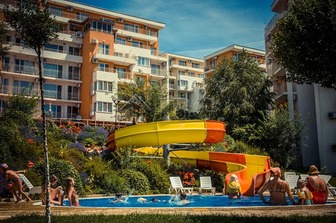 Flat 74m² in Bulgaria, Sveti Vlas. Priced at 98000€ rent photo-19
