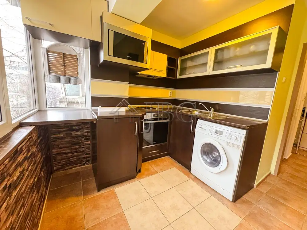 Flat 52m² in Bulgaria, Ruse. Priced at 86990€ rent photo-7