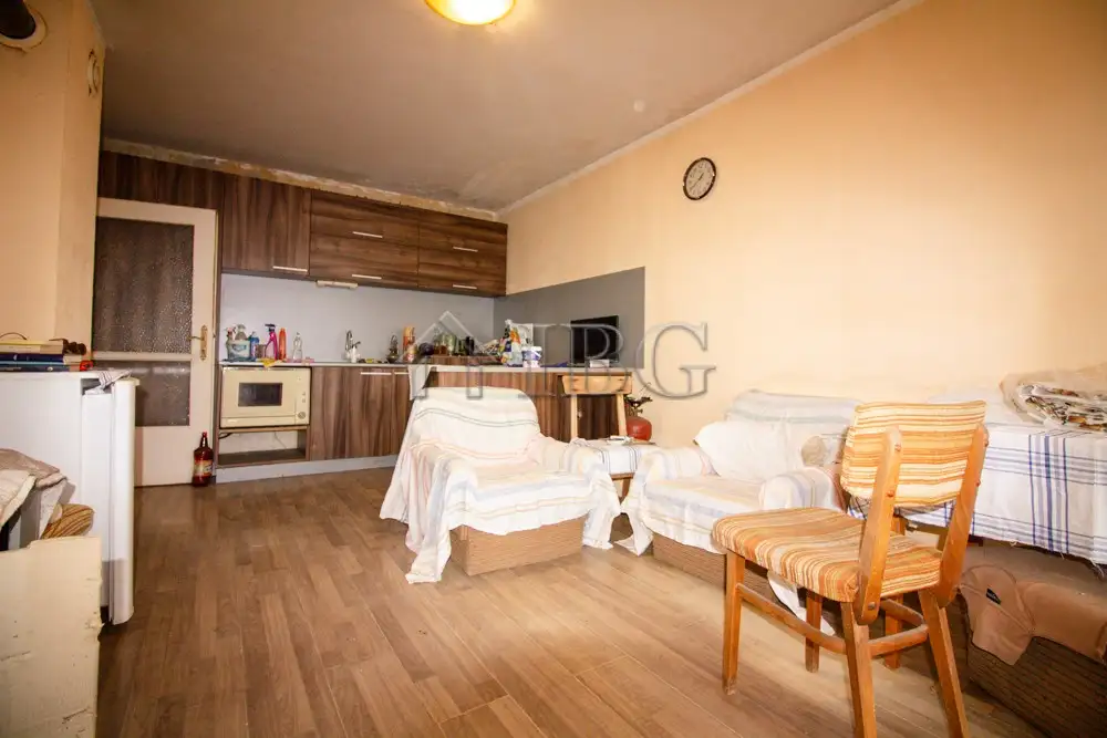 Flat 101m² in Bulgaria, Ruse. Priced at 120000€ rent photo-4