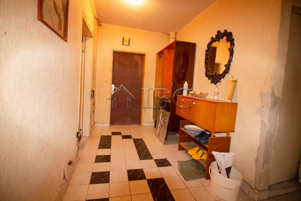 Flat 101m² in Bulgaria, Ruse. Priced at 120000€ rent photo-6