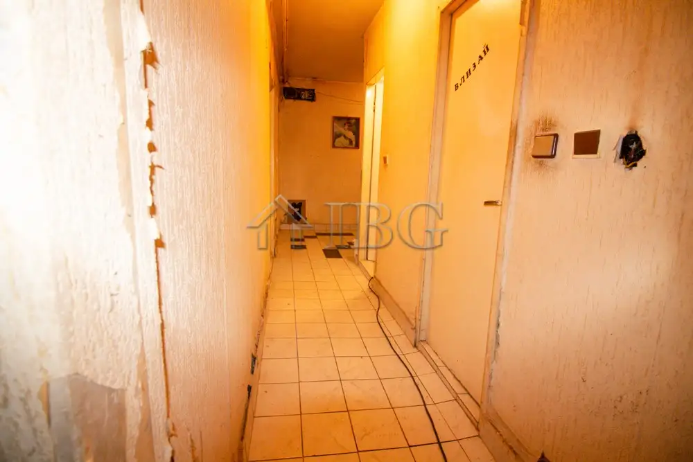 Flat 101m² in Bulgaria, Ruse. Priced at 120000€ rent photo-10
