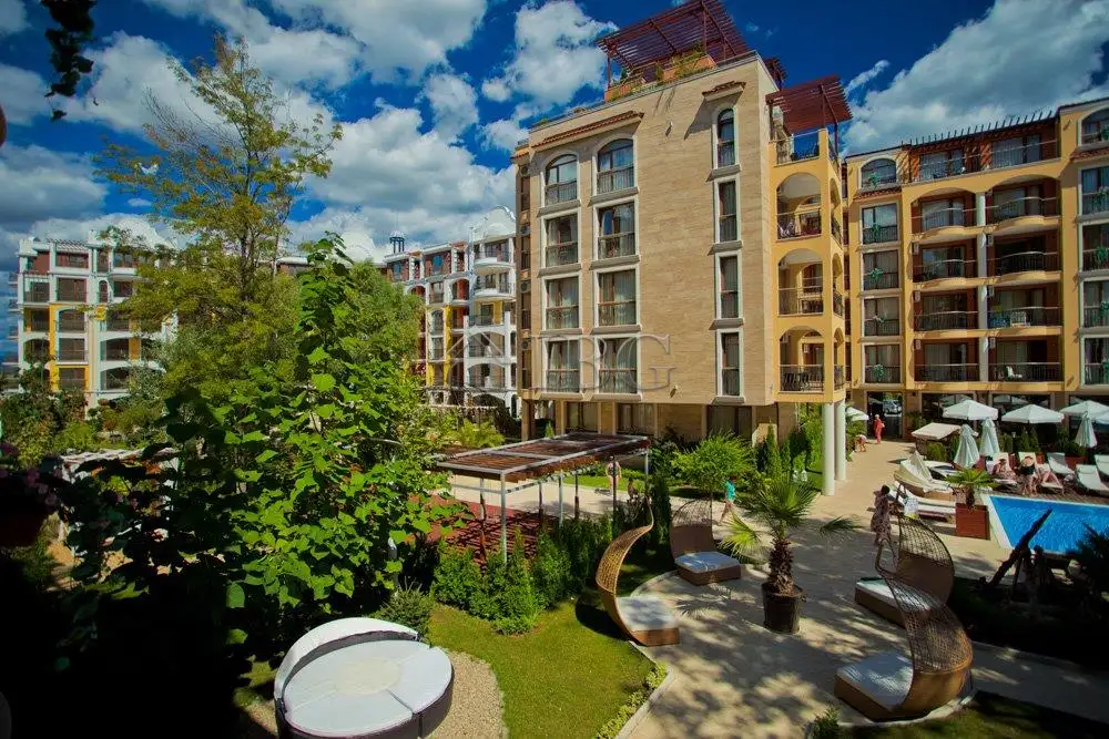 Flat 60m² in Bulgaria, Sunny Beach. Priced at 90000€ rent photo-20