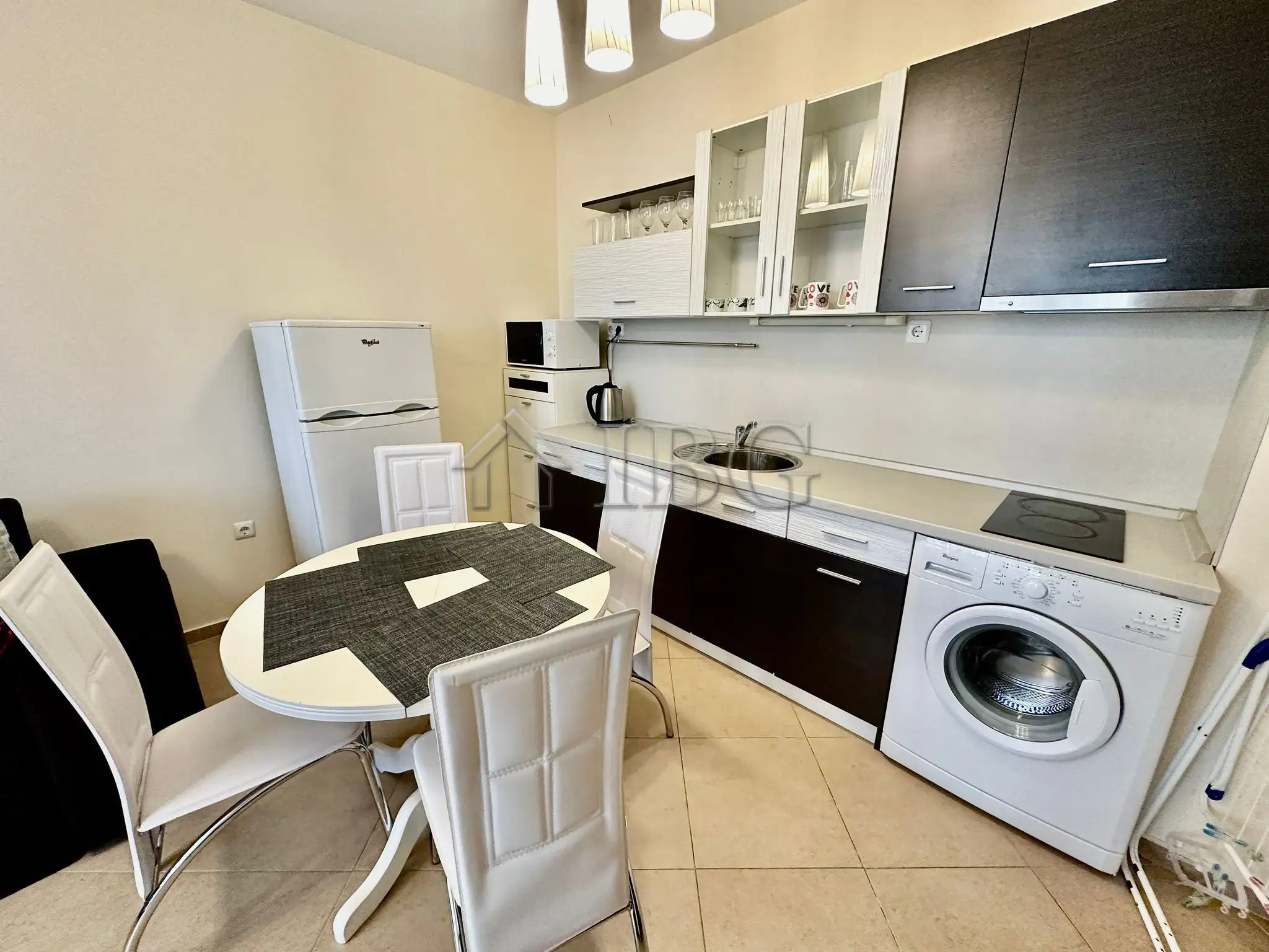 Flat 54m² in Bulgaria, Sunny Beach. Priced at 93000€ rent photo-3