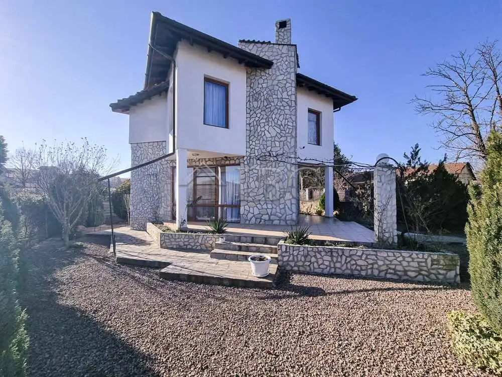 House 102m² in Bulgaria, Bata. Priced at 197000€ rent photo-1