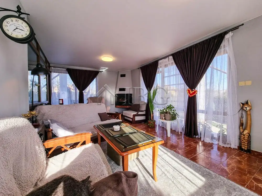 House 102m² in Bulgaria, Bata. Priced at 197000€ rent photo-3