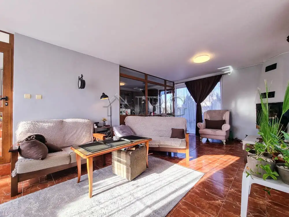 House 102m² in Bulgaria, Bata. Priced at 197000€ rent photo-4