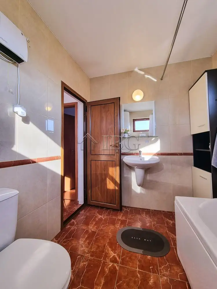 House 102m² in Bulgaria, Bata. Priced at 197000€ rent photo-13