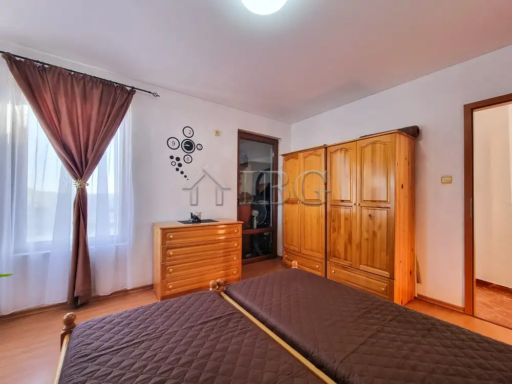 House 102m² in Bulgaria, Bata. Priced at 197000€ rent photo-19