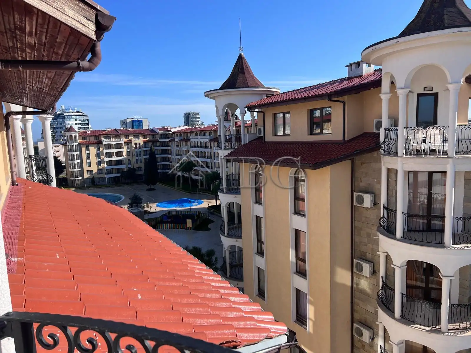 Flat 67m² in Bulgaria, Sunny Beach. Priced at 72500€ rent photo-6