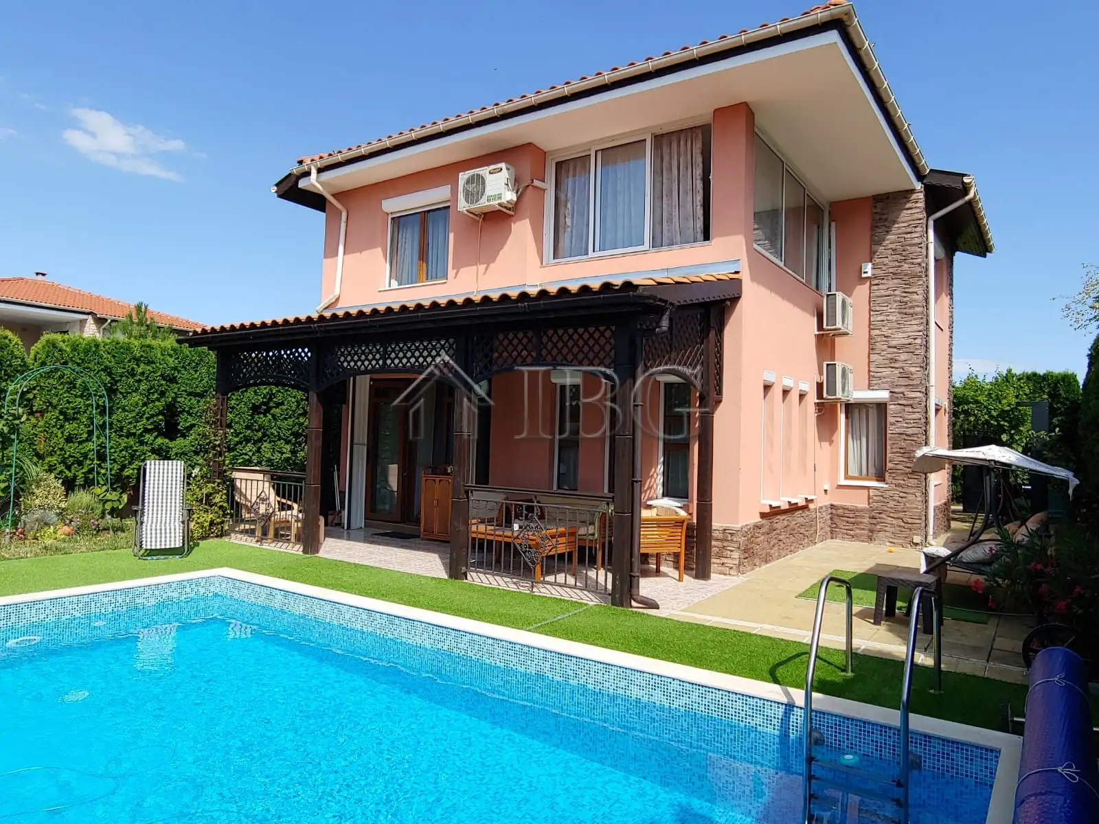 House 119m² in Bulgaria, Gyulyovtsa. Priced at 147000€ rent photo-17