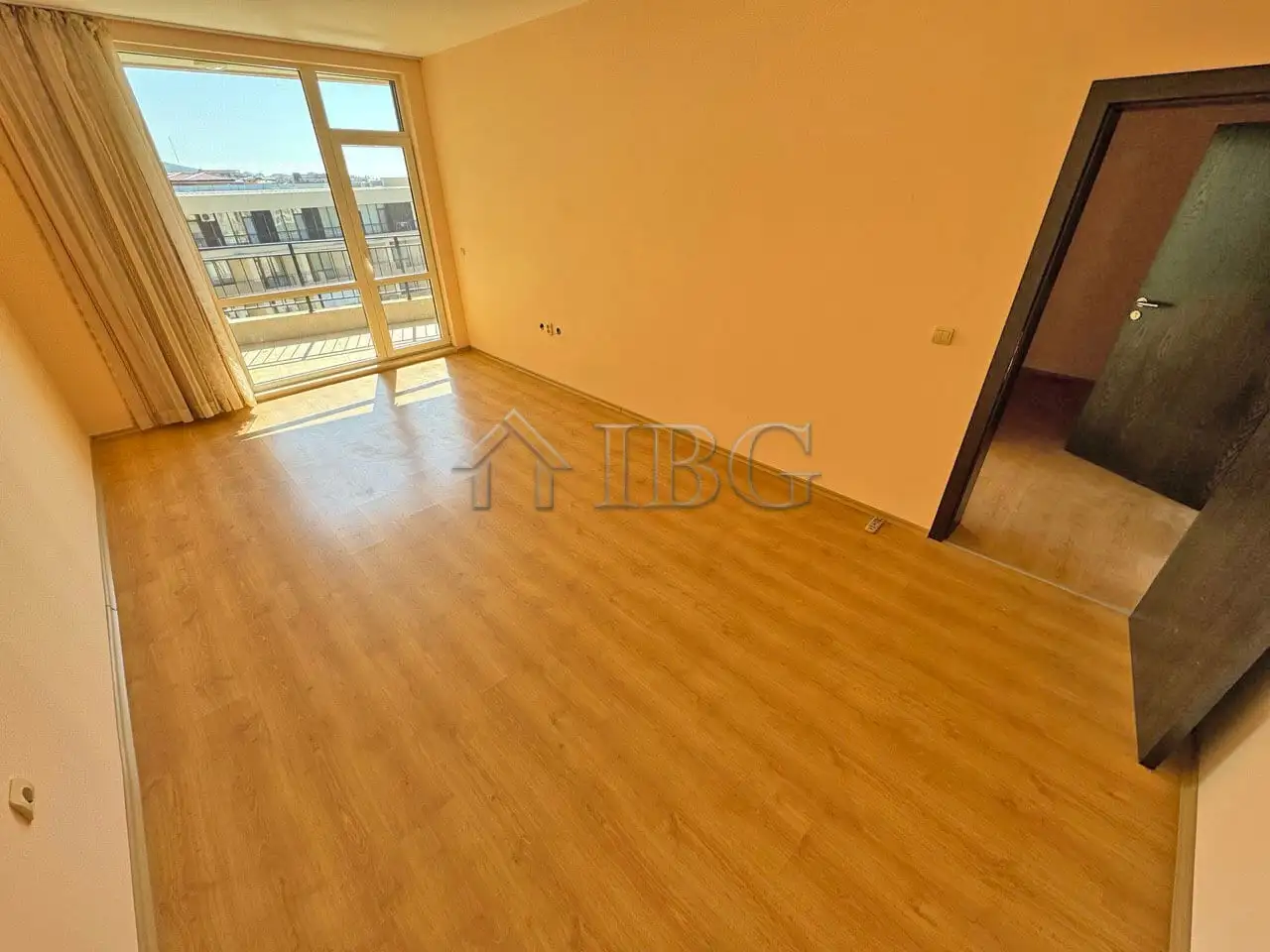 Flat 82m² in Bulgaria, Sveti Vlas. Priced at 105000€ rent photo-6
