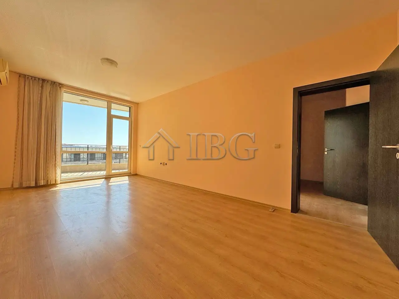 Flat 82m² in Bulgaria, Sveti Vlas. Priced at 105000€ rent photo-7