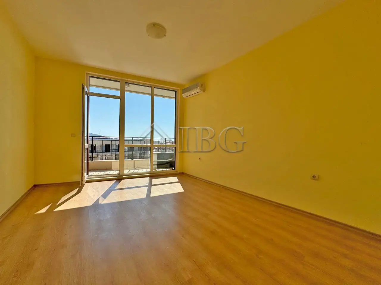 Flat 82m² in Bulgaria, Sveti Vlas. Priced at 105000€ rent photo-10