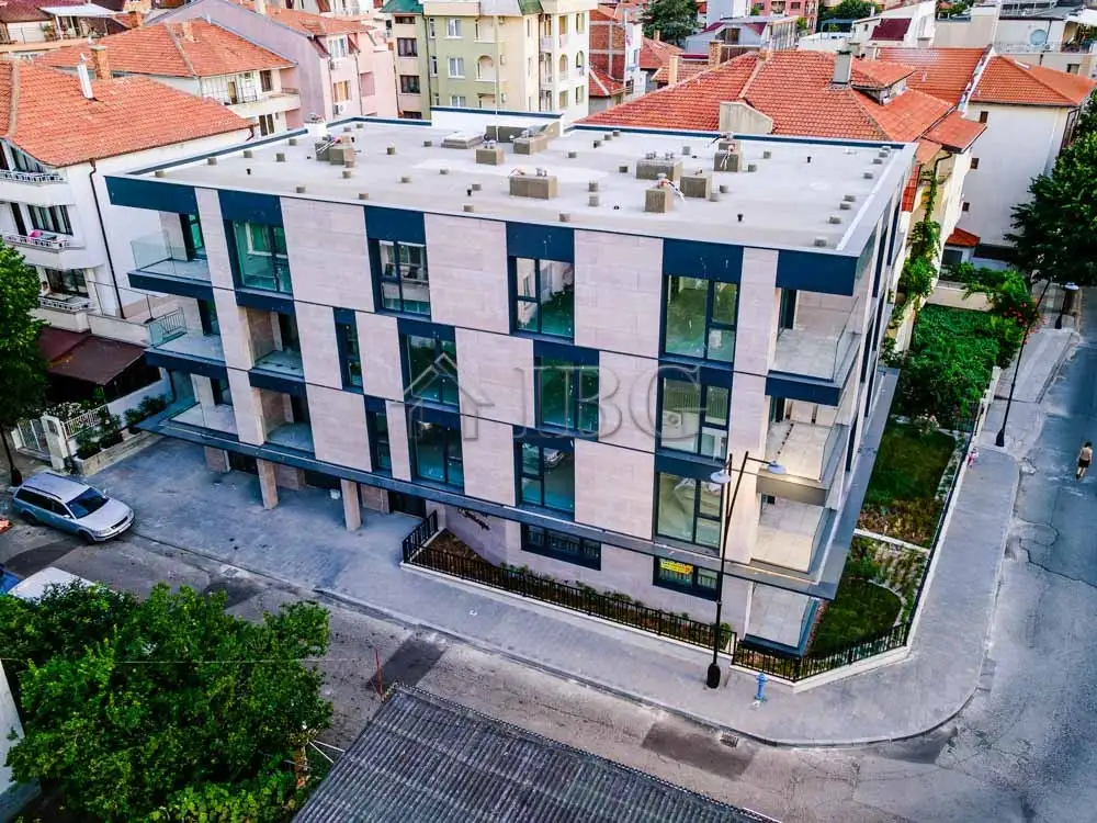 Flat 62m² in Bulgaria, Nessebar. Priced at 160000€ rent photo-14
