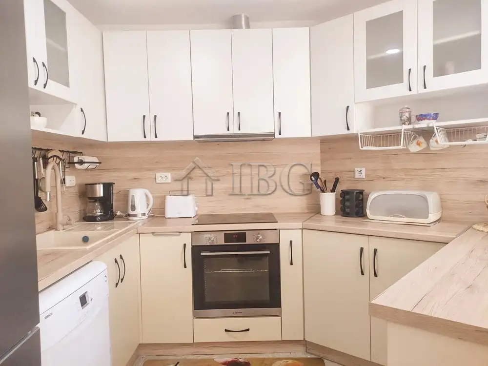 House 100m² in Bulgaria, Albena. Priced at 148000€ rent photo-15