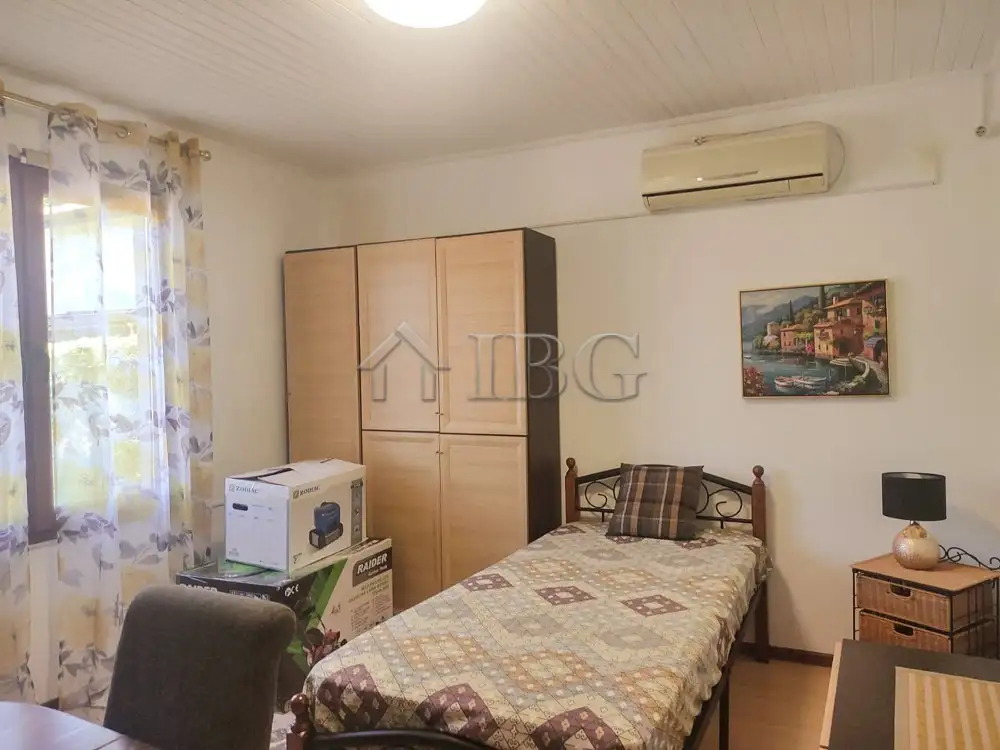 House 100m² in Bulgaria, Albena. Priced at 148000€ rent photo-1