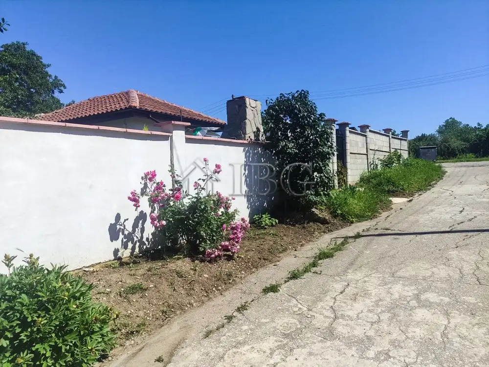 House 100m² in Bulgaria, Albena. Priced at 148000€ rent photo-4