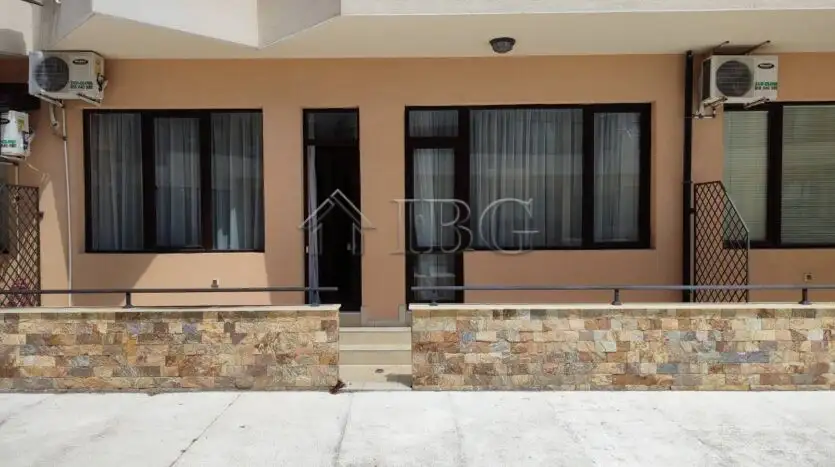Flat 66m² in Bulgaria, Ravda. Priced at 75000€ rent photo-13