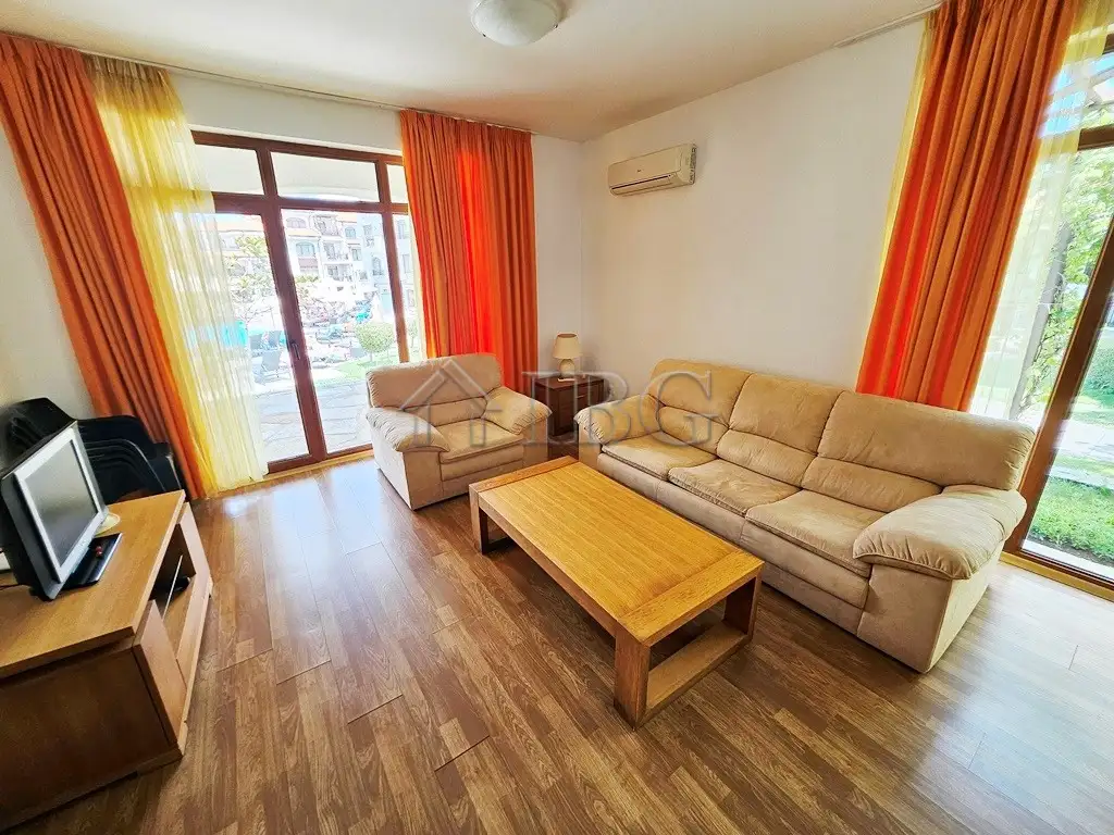 Flat 82m² in Bulgaria, Aheloy. Priced at 59900€ rent photo-9